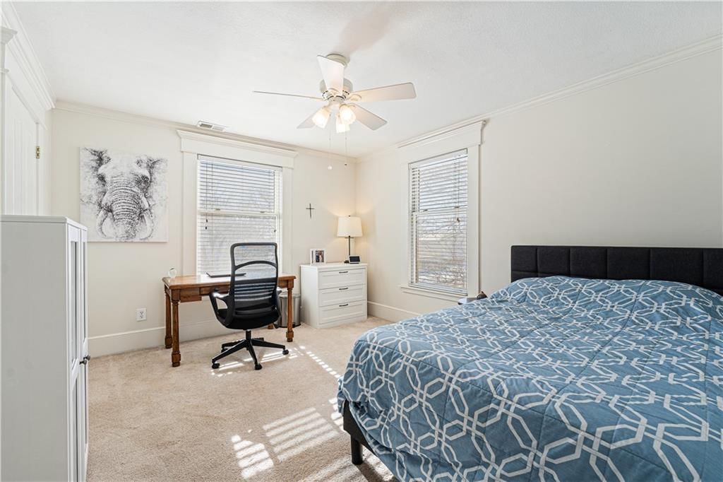 310 S Pearl Street — photo 36