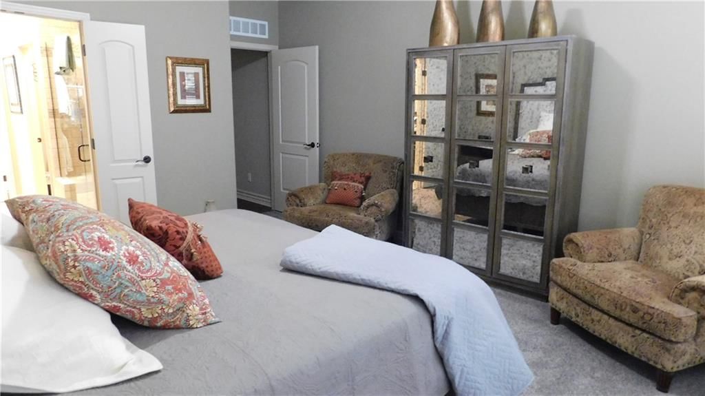 4016 SW KAMRYN Drive — photo 18