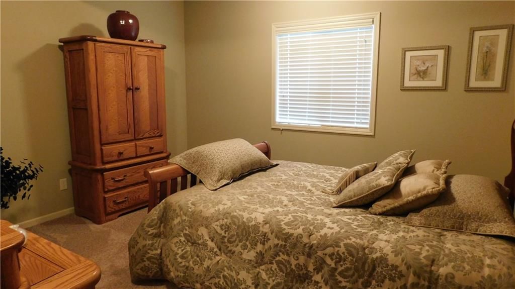 4016 SW KAMRYN Drive — photo 33