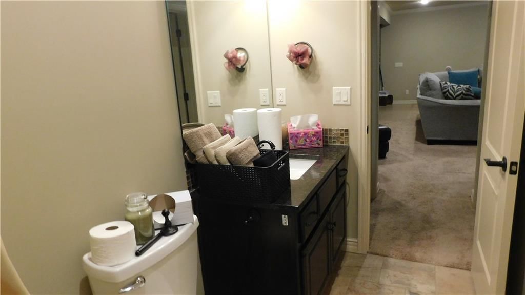 4016 SW KAMRYN Drive — photo 36