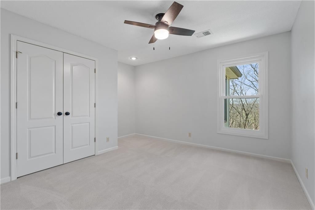 16012 Overbrook Lane — photo 43