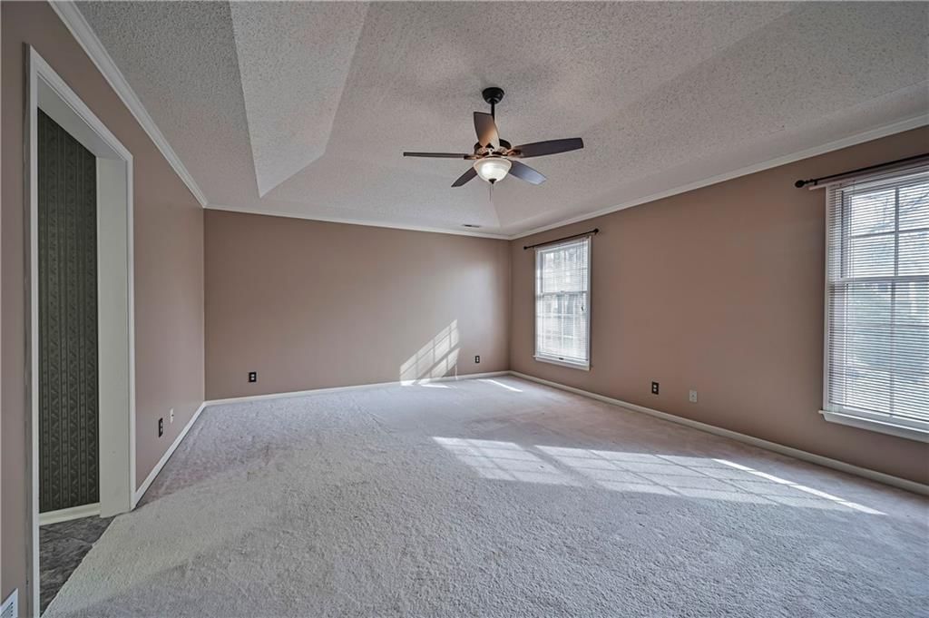 3229 Grand Avenue — photo 16