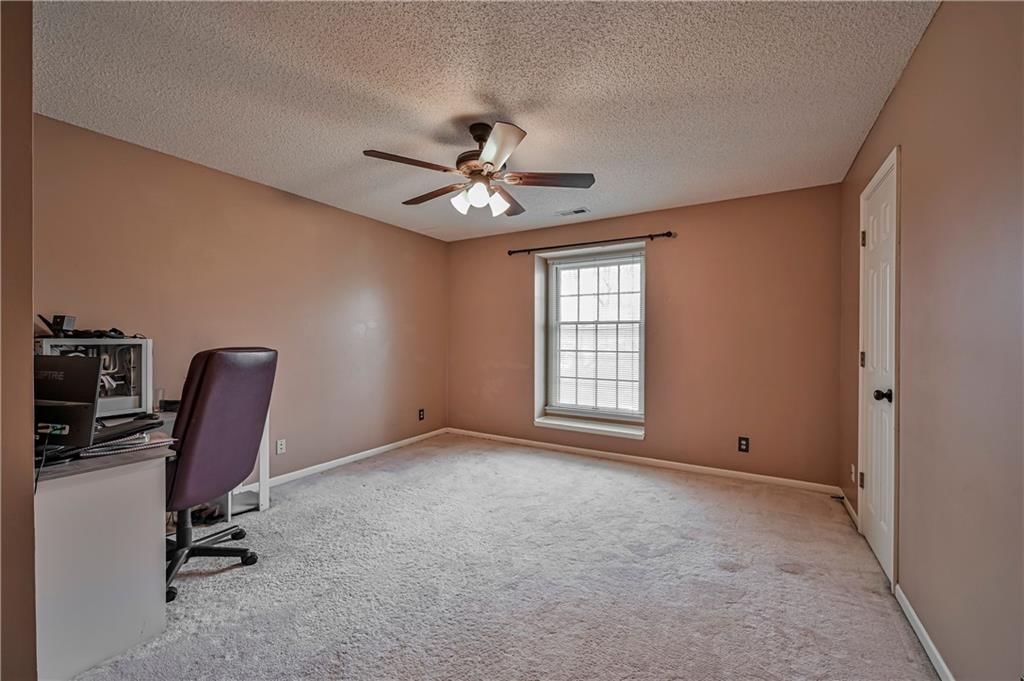 3229 Grand Avenue — photo 20