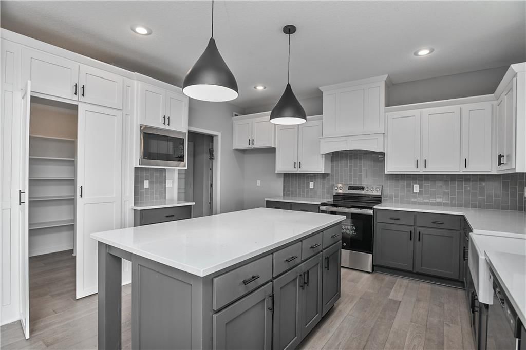 24208 W 58th Place — photo 11