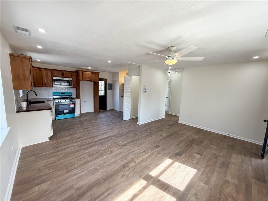2909 HIGHLAND Drive — photo 7