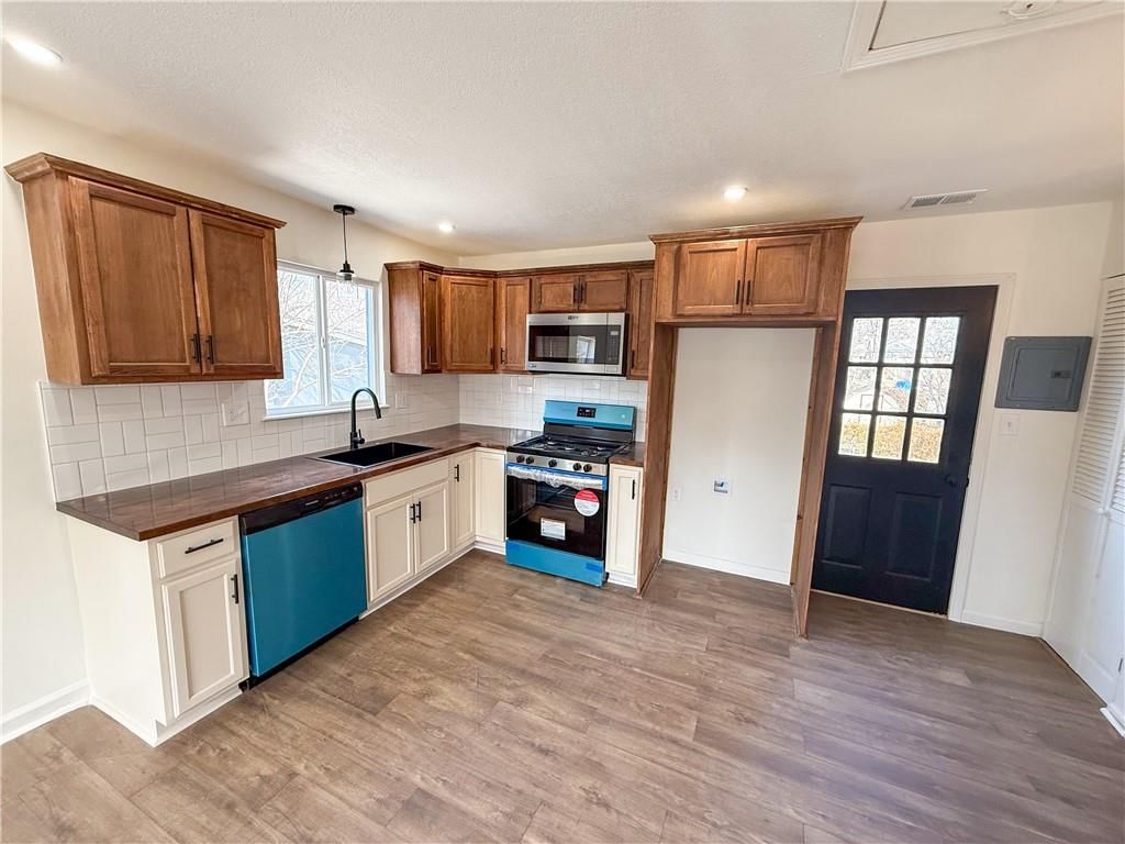 2909 HIGHLAND Drive — photo 9