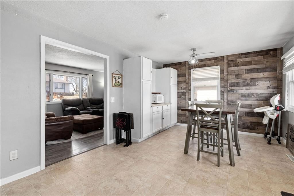 313 Gregory Drive — photo 8