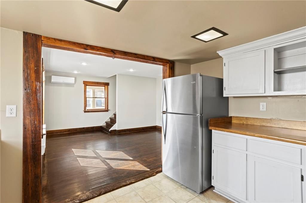5206 Locust Street — photo 12
