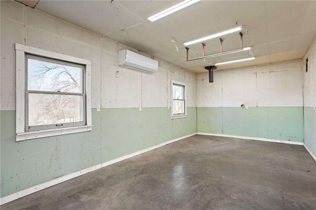 5206 Locust Street — photo 27