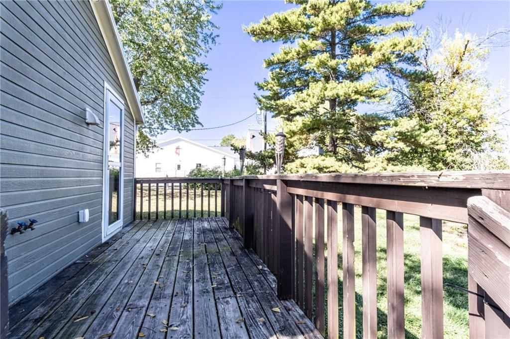 5206 Locust Street — photo 33