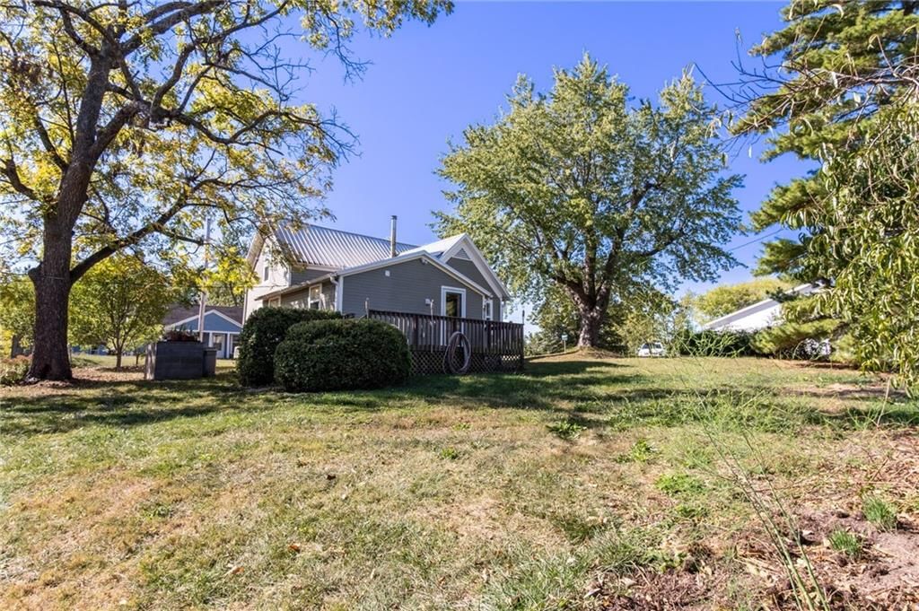 5206 Locust Street — photo 34