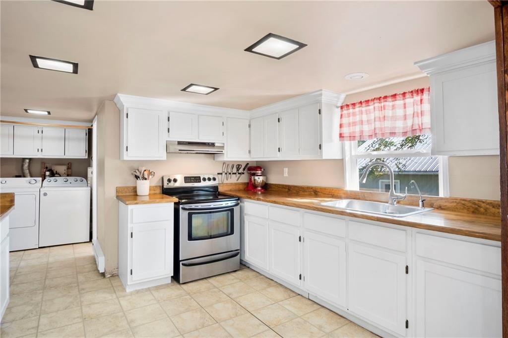 5206 Locust Street — photo 10