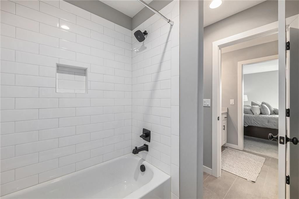 15247 W 171st Place — photo 36