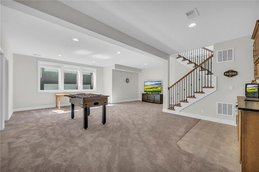 15333 W 173rd Terrace — photo 28