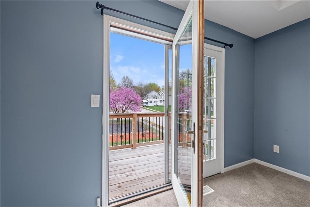 105 S Huntsman Boulevard — photo 15