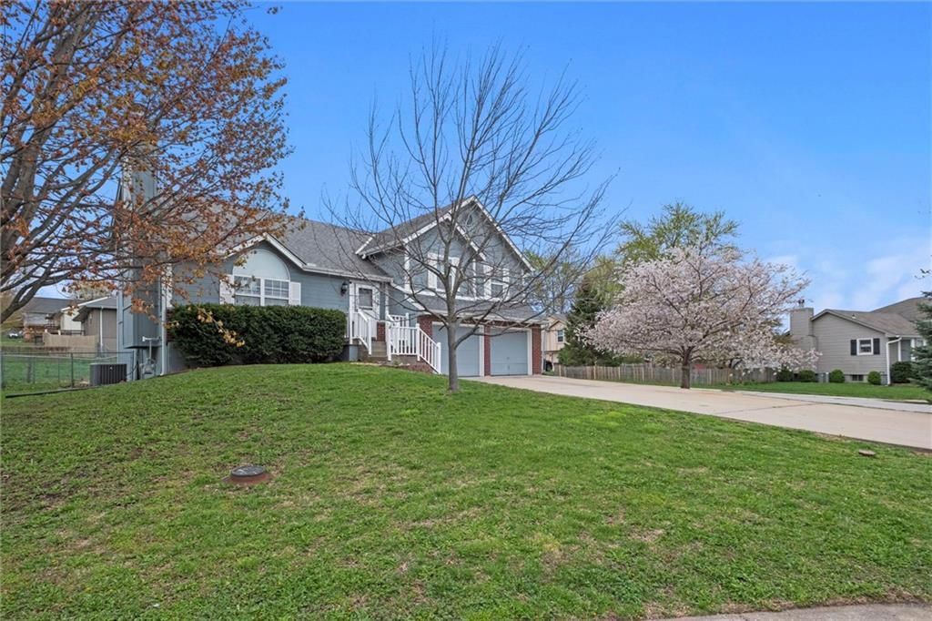 105 S Huntsman Boulevard — photo 3