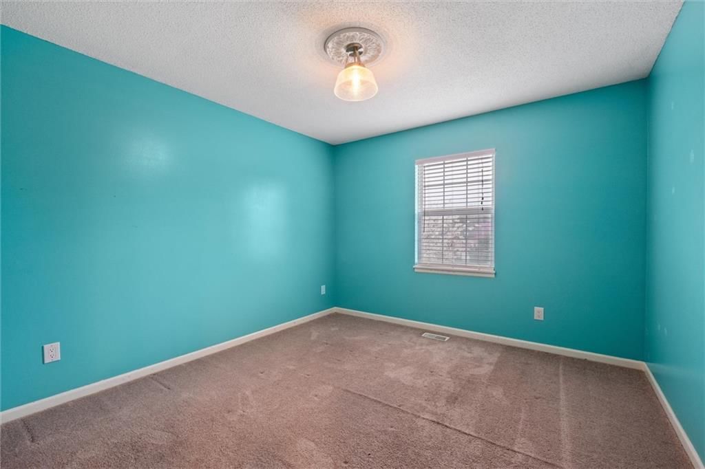105 S Huntsman Boulevard — photo 21