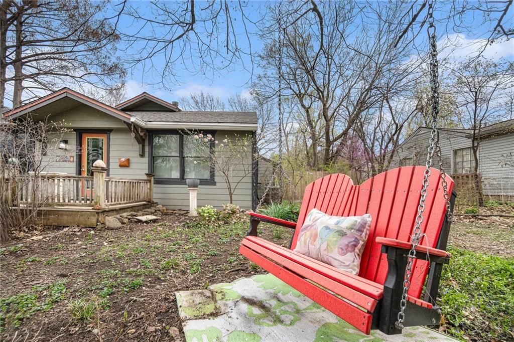 7609 HADLEY Street — photo 4