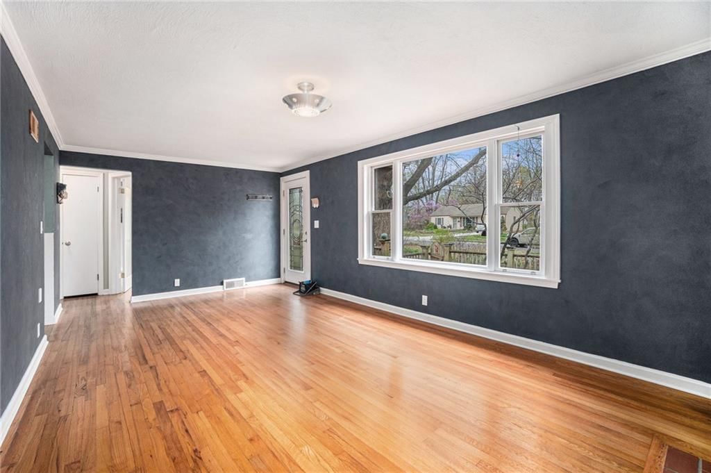 7609 HADLEY Street — photo 8