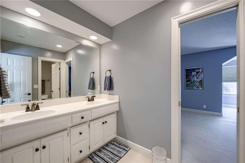 8130 Parkview Drive — photo 24