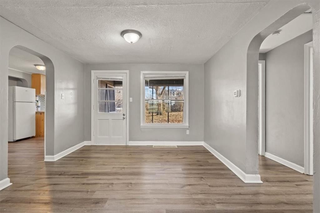 10524 E Lake Drive — photo 6