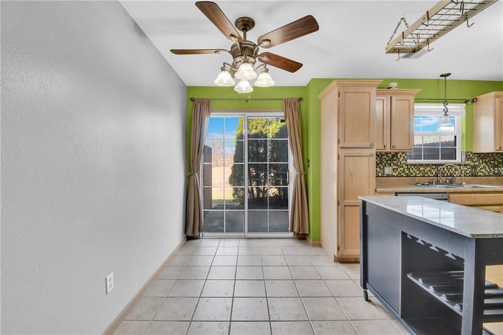 5724 NW Plantation Lane — photo 13