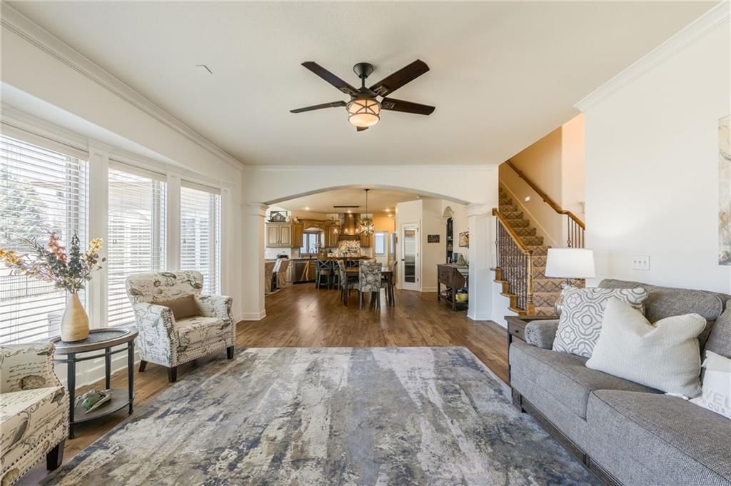 8816 N Oxford Avenue — photo 12