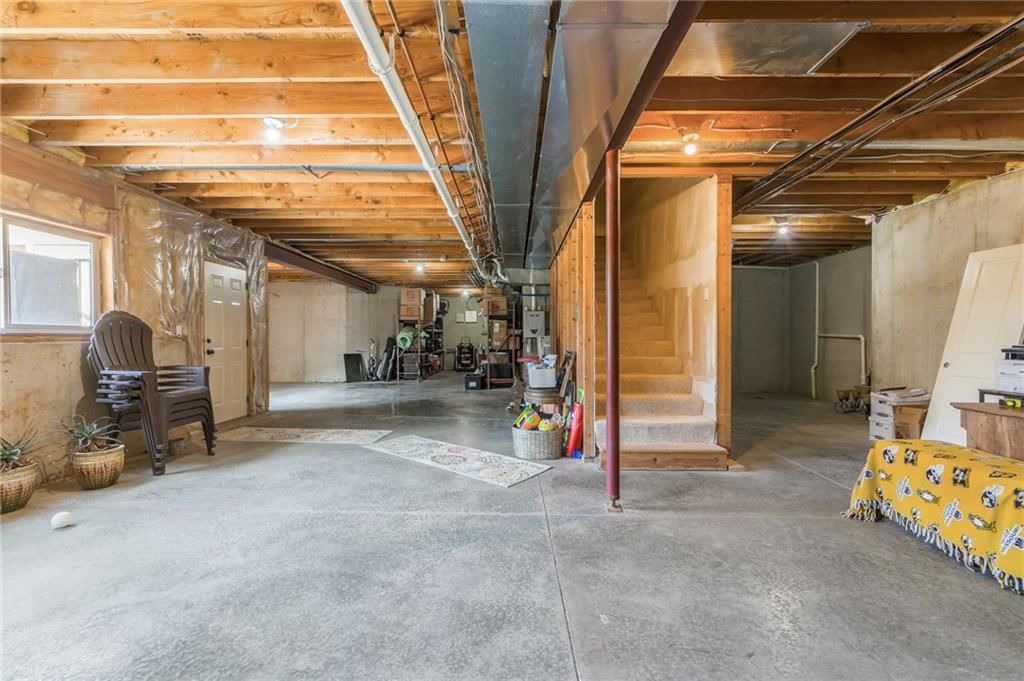 8816 N Oxford Avenue — photo 43