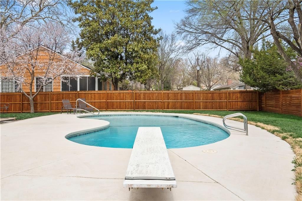 10013 Juniper Lane — photo 50