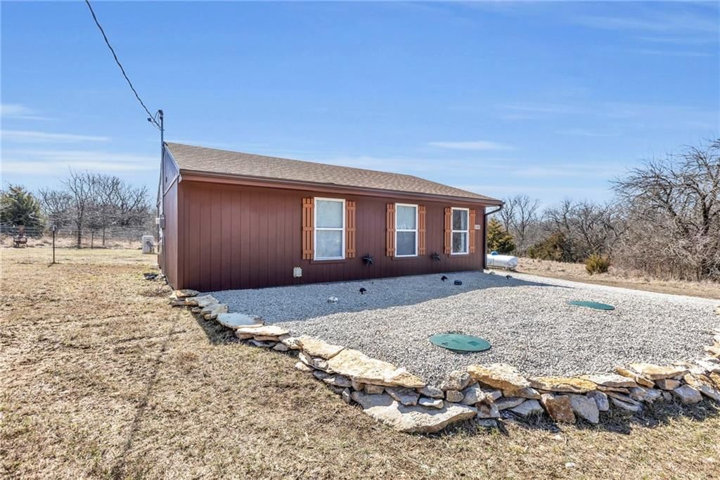 42 Illinois Drive — photo 33