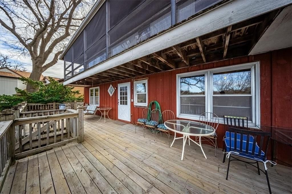 817 NW South Shore Drive — photo 13