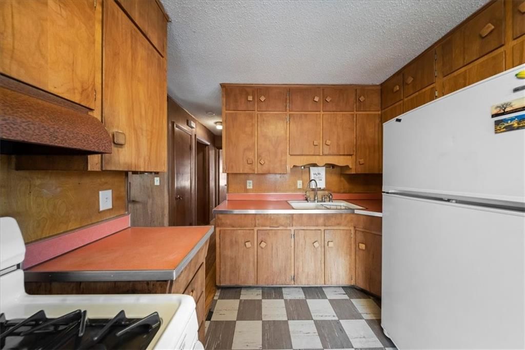 817 NW South Shore Drive — photo 28