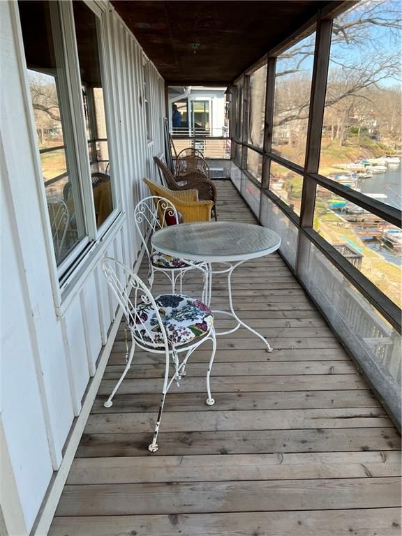 817 NW South Shore Drive — photo 10