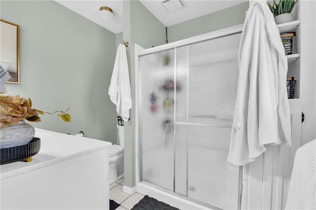 1403 Lawndale Avenue — photo 17