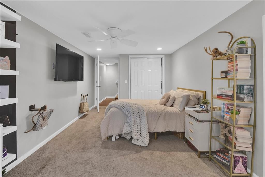 1403 Lawndale Avenue — photo 20