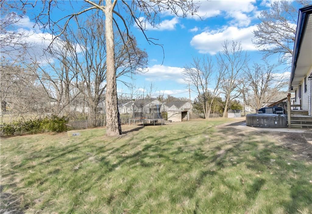 1403 Lawndale Avenue — photo 27