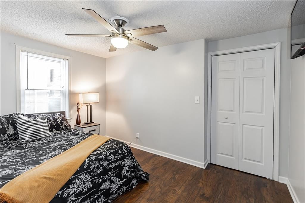 4742 Jarboe Street — photo 12