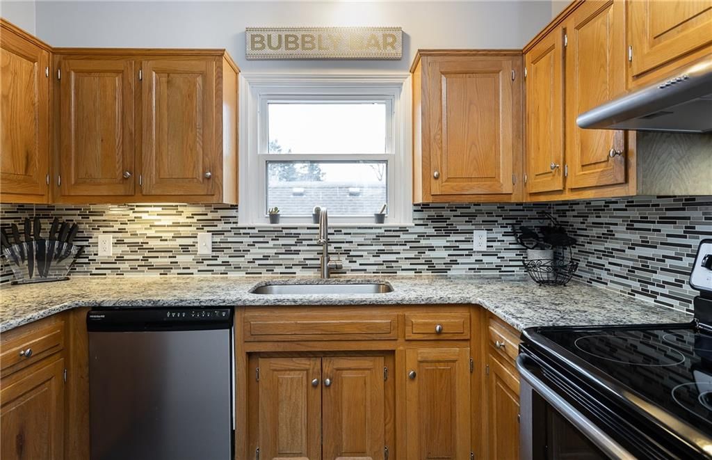 4742 Jarboe Street — photo 31