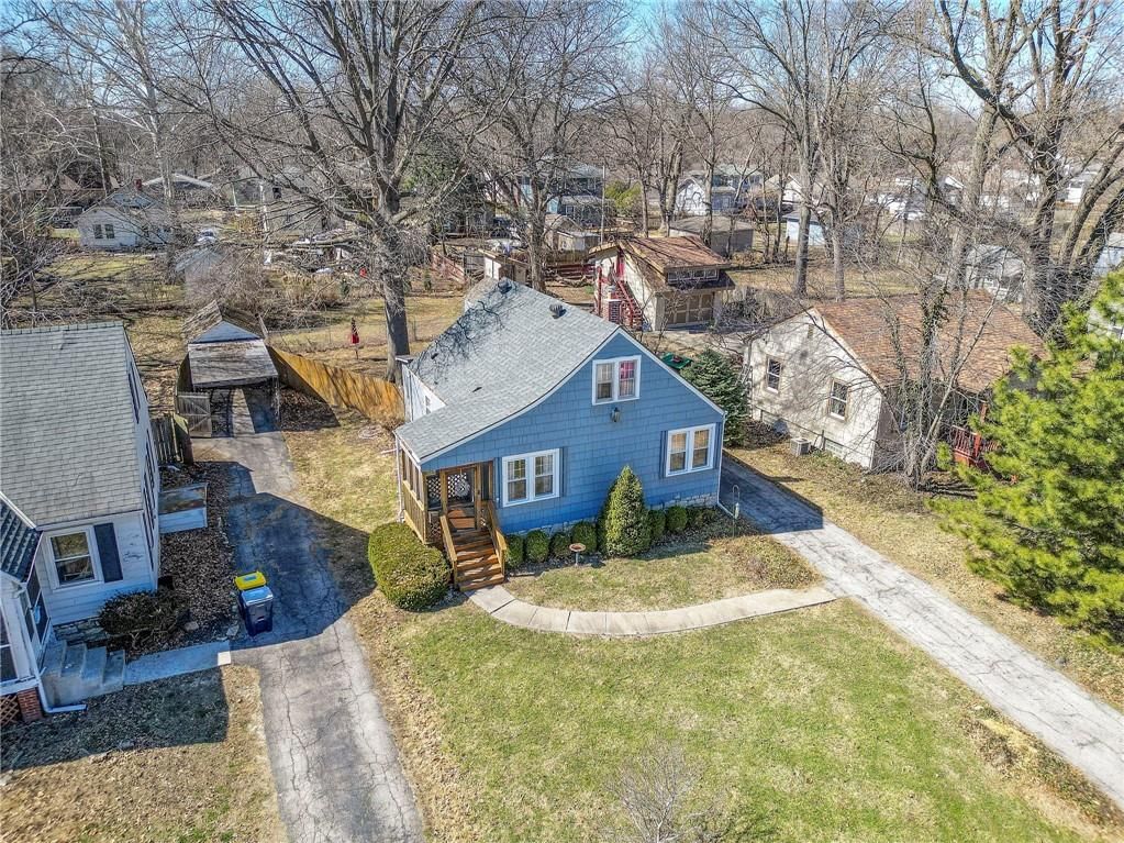 7608 Summit Street — photo 28