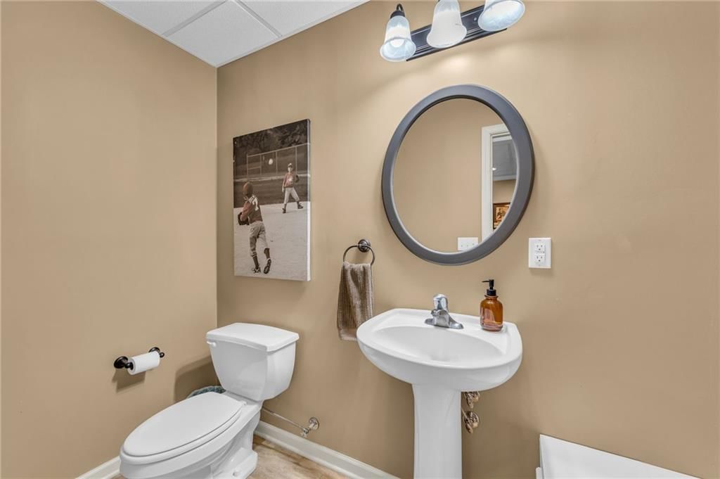 8205 NE 102nd Terrace — photo 33