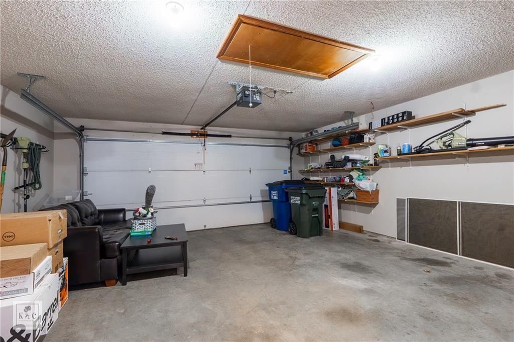 2704 Kensington Road — photo 38