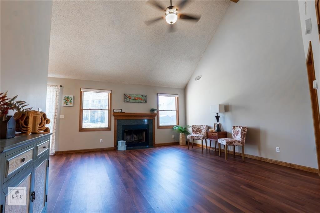 2704 Kensington Road — photo 8