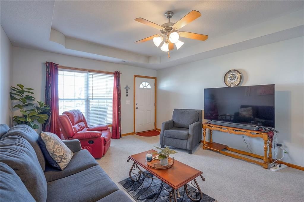 901 MERCURY Way — photo 6