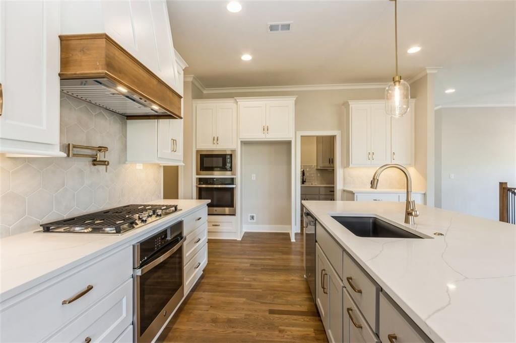 11453 S Montclaire Drive — photo 11