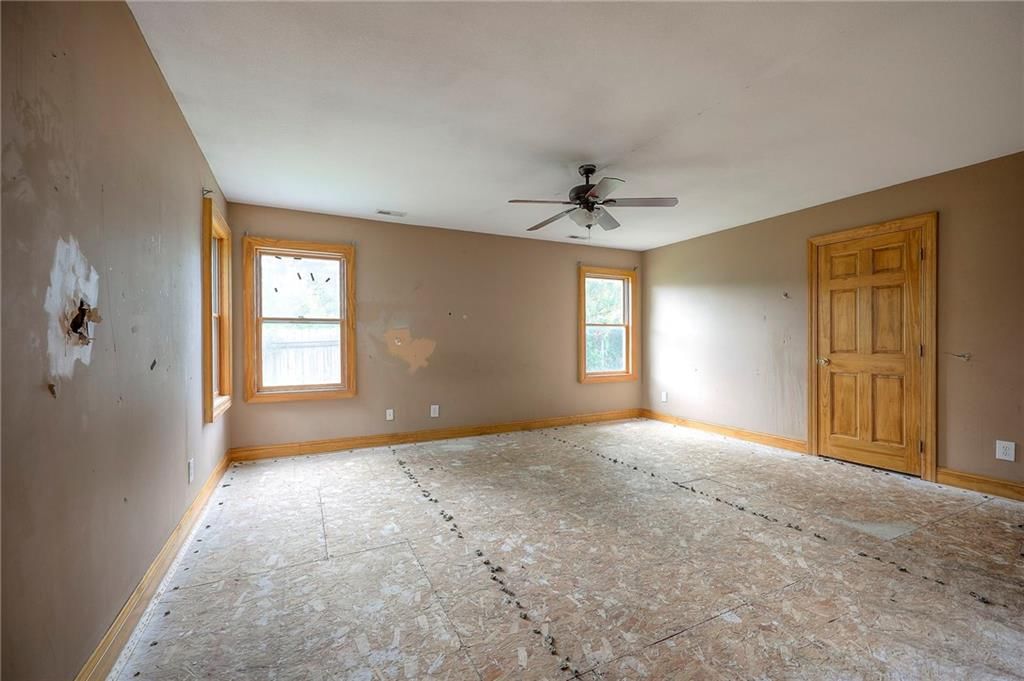 5200 NW Valley View Road — photo 23