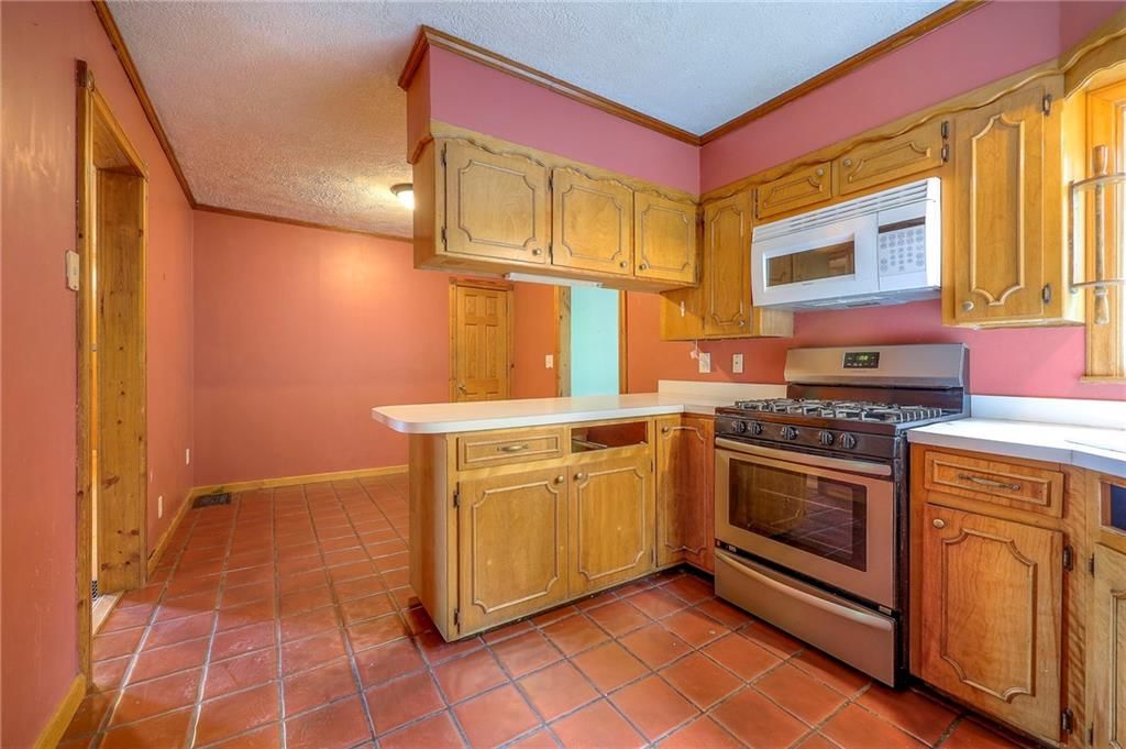5200 NW Valley View Road — photo 10