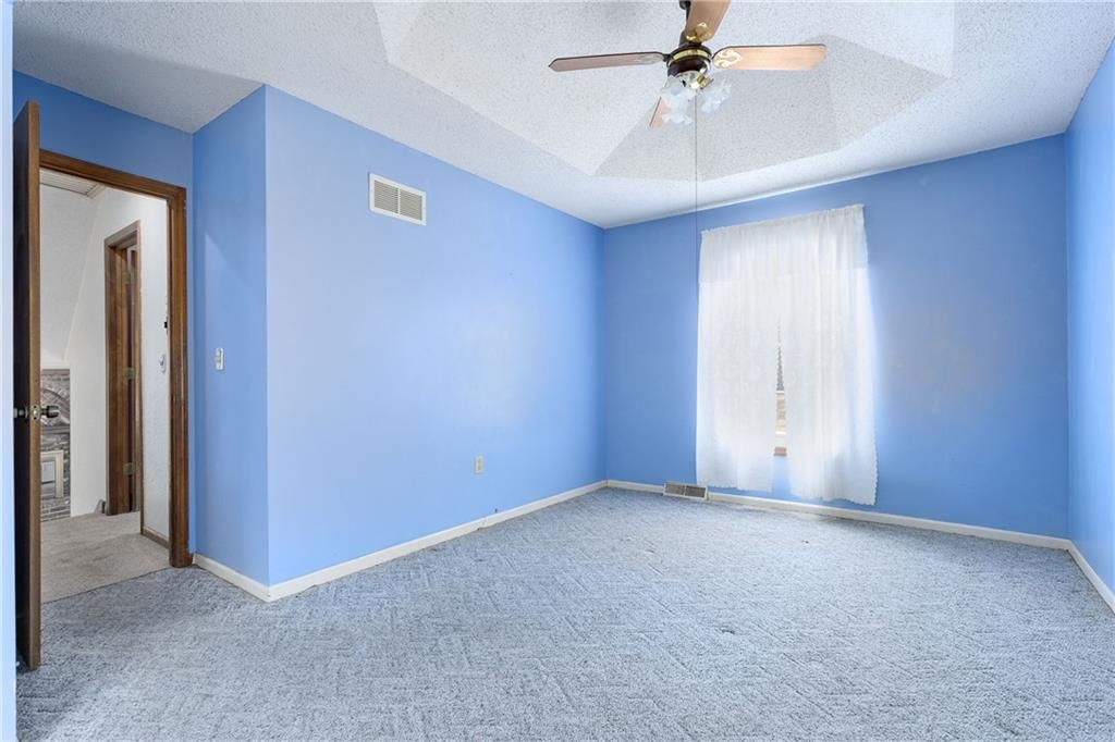 4947 Perry Lane — photo 13