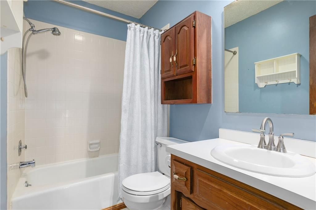 4947 Perry Lane — photo 19