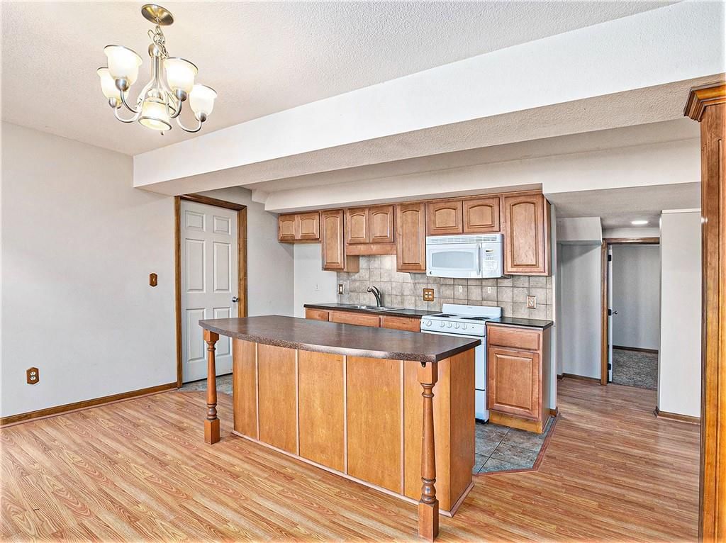 14816 W 83rd Place — photo 31