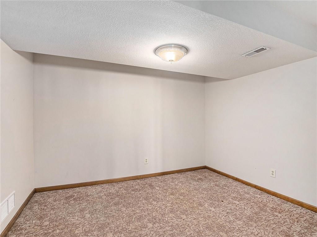 14816 W 83rd Place — photo 33